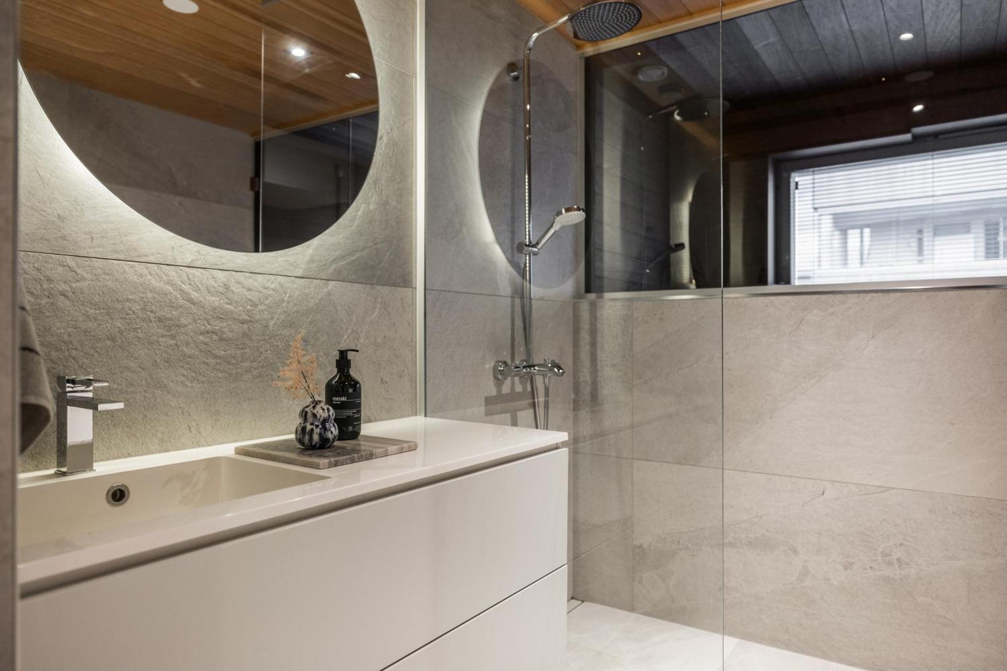 Comfy City Apartment With Sauna 罗瓦涅米 外观 照片